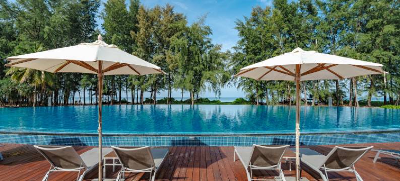 普吉岛迈考海滩跃浪渡假村(Splash Beach Resort Maikhao Phuket)图片