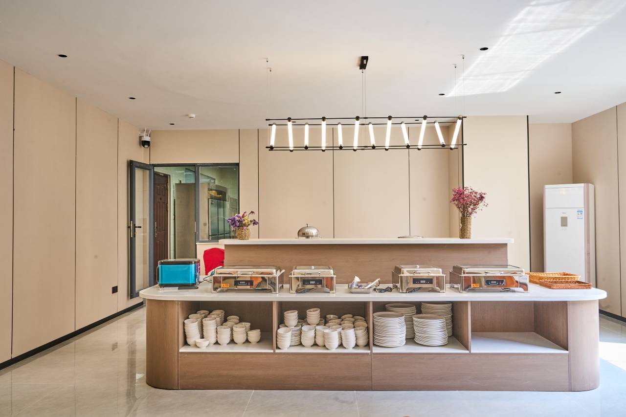 六盘水·大红杉酒店DAHONGSHANHOTEL(水城古镇店)图片