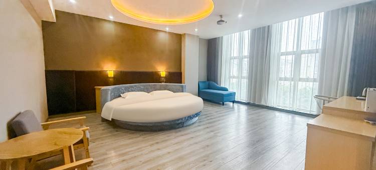 如家派柏·云酒店(常州金坛高铁站店)图片