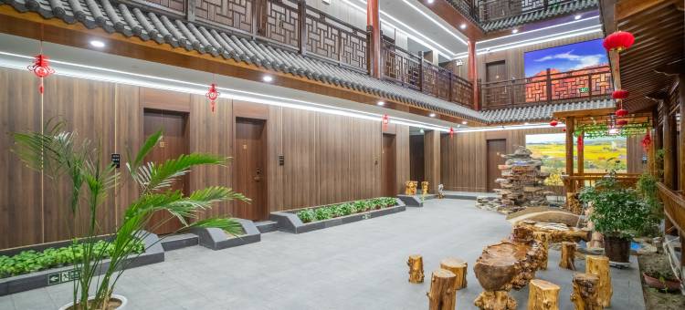 云季酒店(七彩丹霞景区店)图片