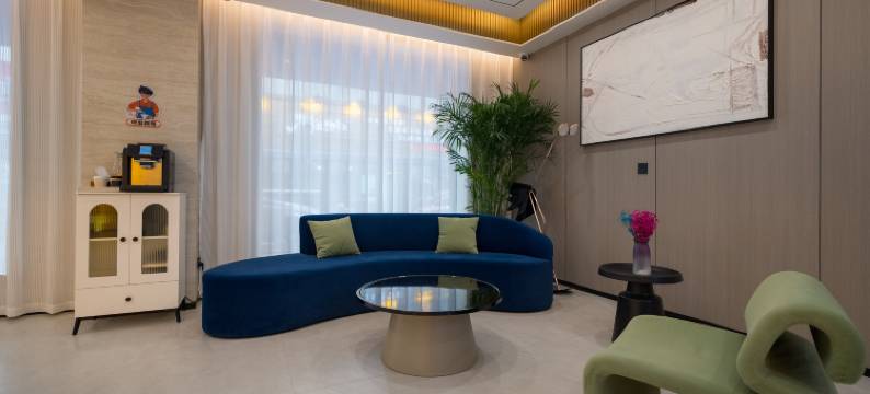 艾扉酒店(乌鲁木齐国际大巴扎人民电影院店)图片