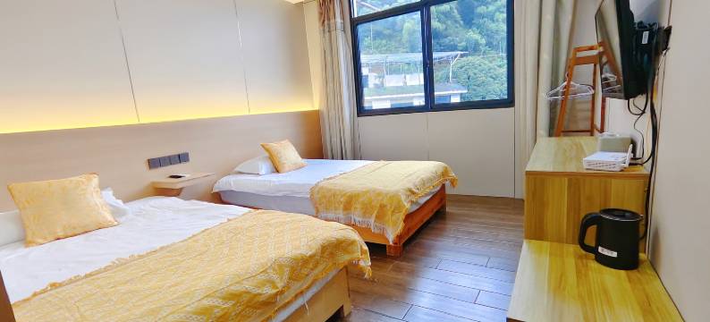 遇见·壹一驿站(黄山汤口南大门店)图片