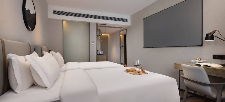 菲伦酒店(长沙洋湖湿地地铁站店)图片