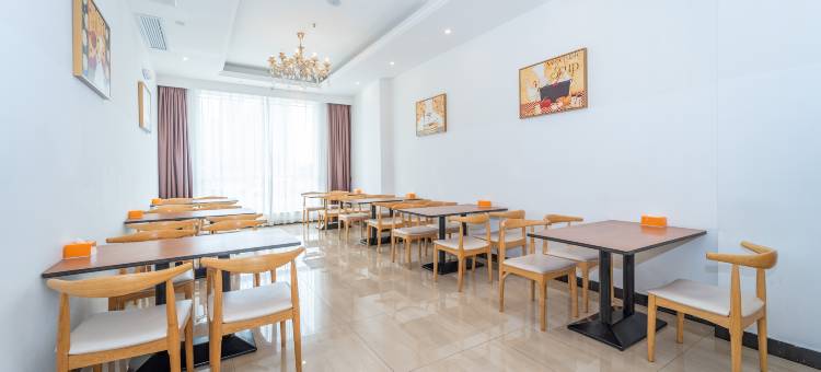 维也纳酒店(广州花都融创文旅城热雪奇迹店)图片