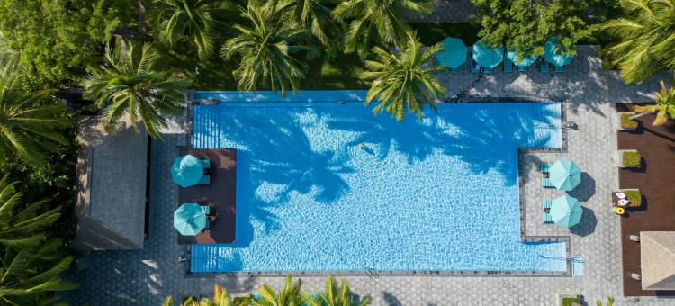 海南清水湾莱佛士酒店图片