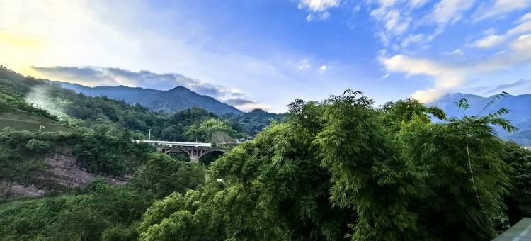 雅安璞澜温泉私汤民宿图片