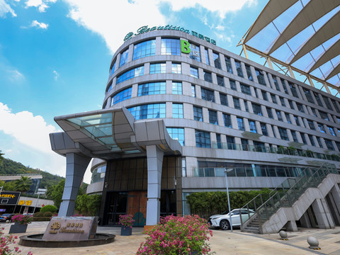 重庆丽森酒店(光电园两江幸福广场店)