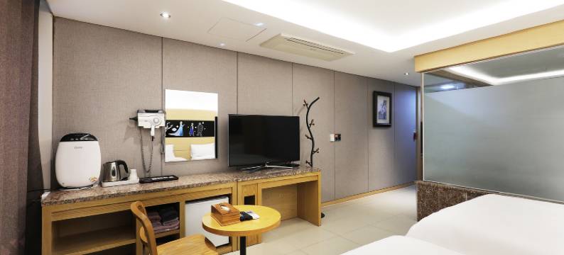 仁川月尾岛迪拜观光酒店(Incheon Wolmido Dubai Tourist Hotel)图片