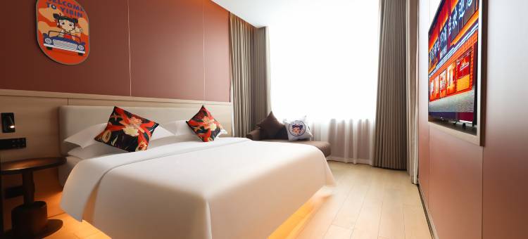 宜宾哪吒IP酒店(冠英古街大观楼店)图片