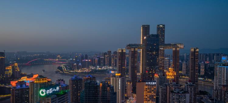 重庆江岛假日高空酒店(解放碑洪崖洞店)图片