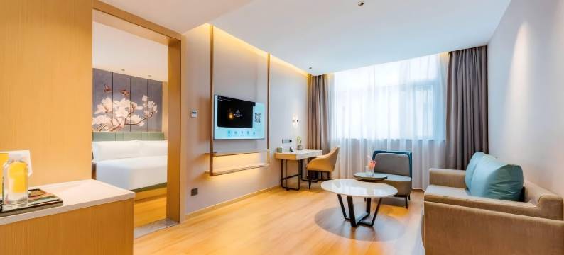 轻住酒店(枣庄西站万达广场店)图片