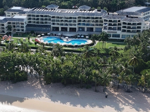 三亚清能丽景海湾酒店