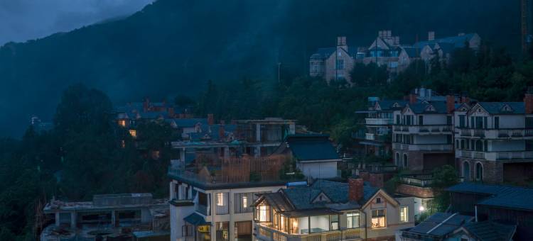 腾冲知霖｜半山观景｜真·温泉轻奢Villa美宿图片