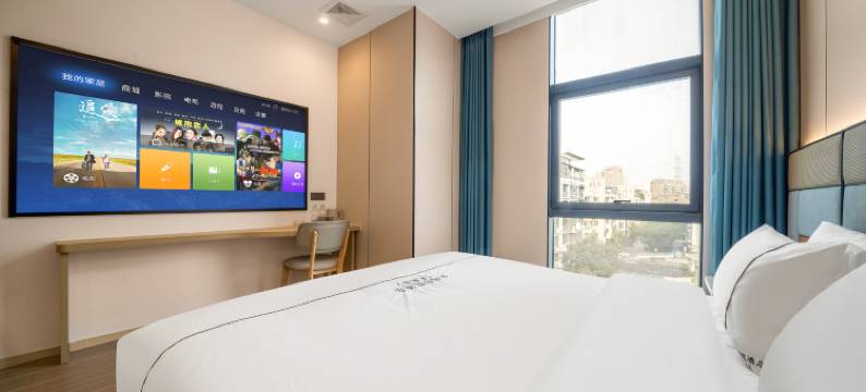 云瑞影院酒店(德清体育中心店)图片