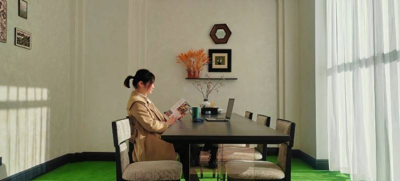 启东新古德酒店(申港城美食街店)图片