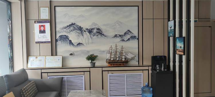 灵台车站商务宾馆图片