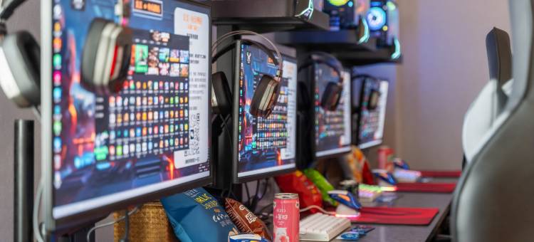 美美·电竞酒店(南湖广场店)图片