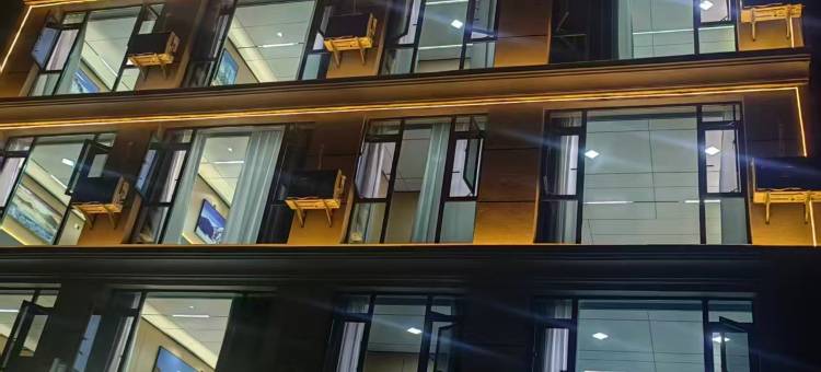 禄劝鑫顺酒店图片