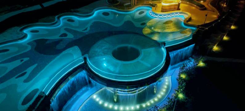 西双版纳景洪朝露度假酒店(告庄星光夜市店)图片