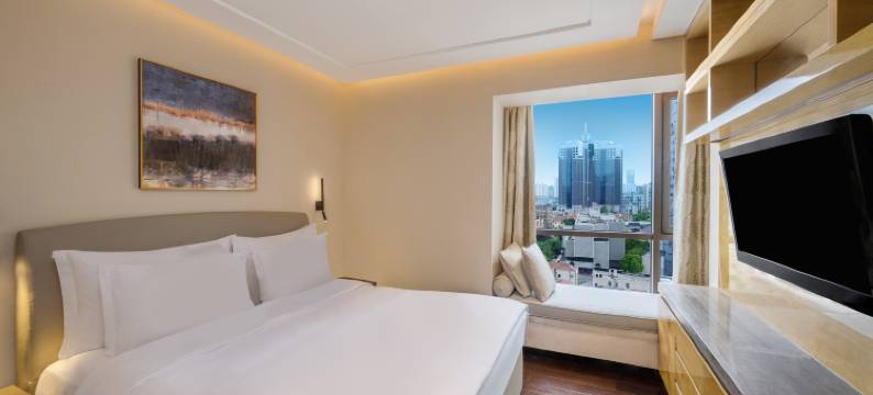 洲至奢选上海静安THE ONE套房酒店图片