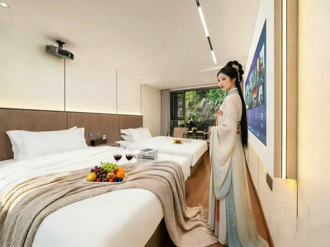 瑶巢山舍丨180°推窗见景In The Forest·自然美学·轻奢主题美宿