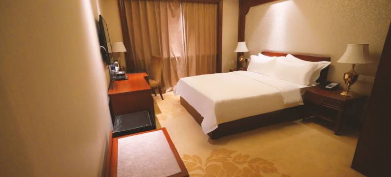 丽呈龙章M酒店(展望大厦会展中心店)图片