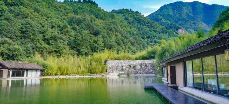 雲山酒店(镇安县金台山文化旅游区店)图片
