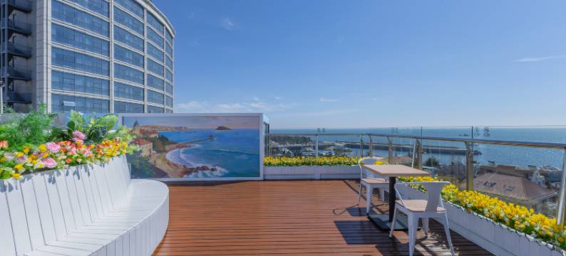 美豪R▪ROYALSS酒店(青岛栈桥火车站店)图片