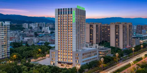 潛溪大酒店(西昌旅遊集散中心店)
