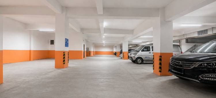 华庭云栖酒店(南宁安吉客运站地铁站安吉万达广场店)图片