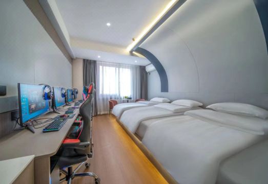 Lueyang Dongxiang Grand Hotel Hotel Overview