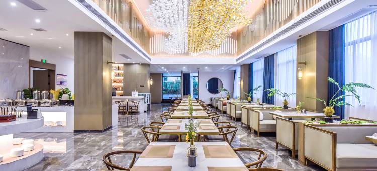 桂林美豪丽致酒店(临桂万达广场两江机场店)图片