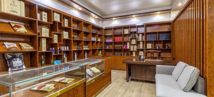 八宿云蔓酒店(多拉神山店)图片