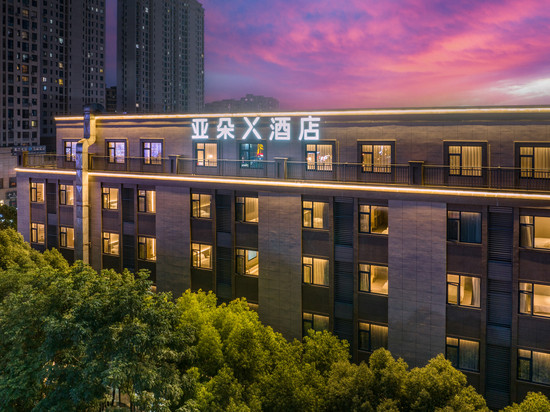 上海金山万达广场城市沙滩亚朵X酒店