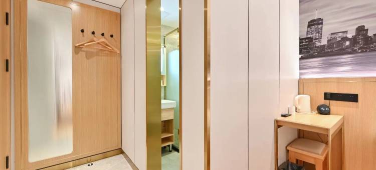 速8精选酒店(北京阜外医院甘家口地铁站店)图片