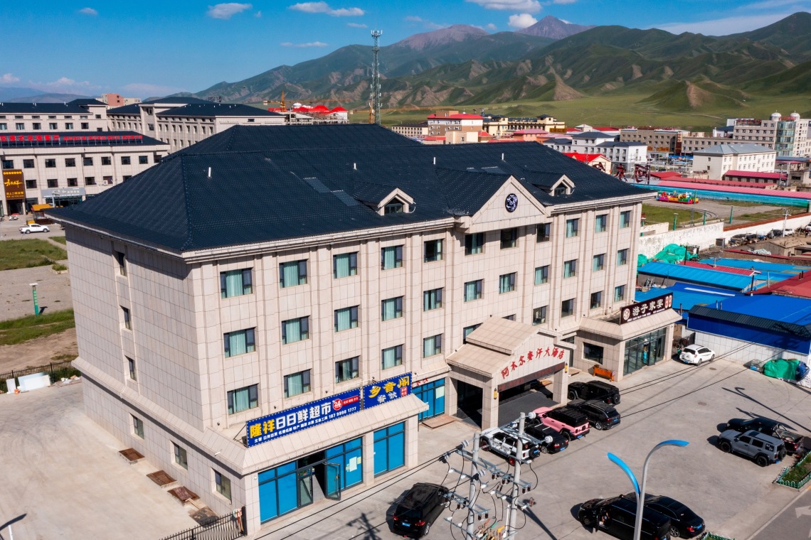 Amur Sai Khan HotelOver view