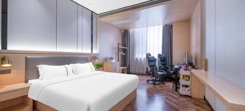 柏莉电竞酒店(武汉吴家山店)图片