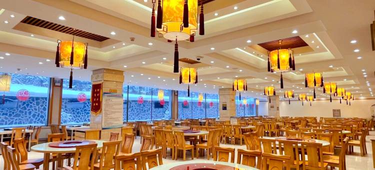 雪乡雪韵假日度假酒店(雪韵大街店)图片