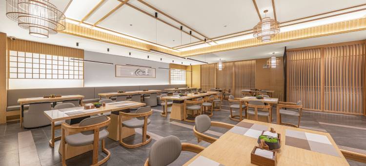 建国璞隐酒店(玉溪师范学院青花街店)图片