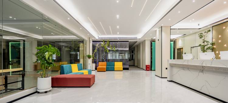 艺龙瑞云酒店(柳州胜利烧烤城店)图片