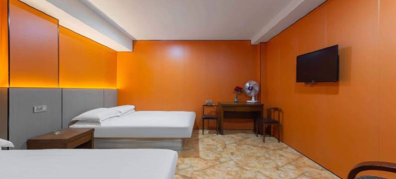 哈尔滨依侬时尚宾馆(中央大街步行街店)图片