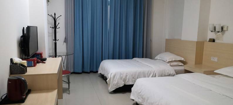 英德华冠宾馆图片