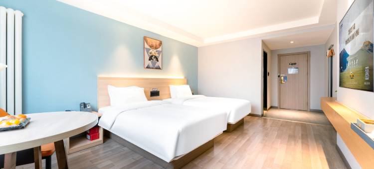 坤逸·精品酒店(白银景泰人民文化广场火车站店)图片