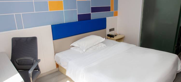 7天酒店(贵阳世纪金源购物中心茶园地铁站店)图片