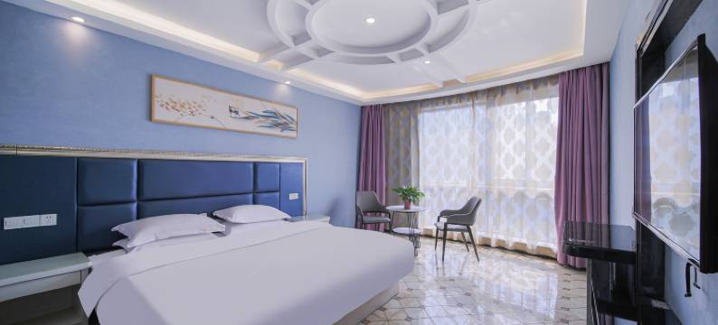 名轩精品宾馆(嘉善大润发体育中心店)图片