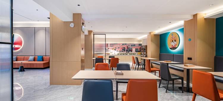 城市便捷酒店(长沙五一广场窑岭湘雅二医院地铁站店)图片