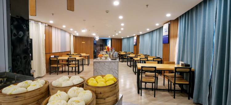 格尔木中柴酒店图片
