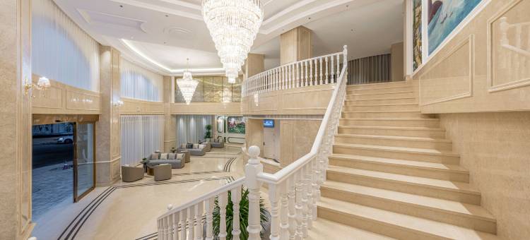 柏丽艾尚国际酒店(瑞丽财富广场彩云城店)图片