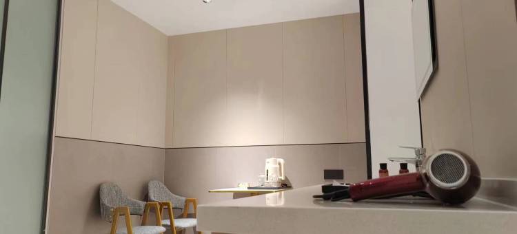 西维亚·莱德酒店(建水紫陶街广慈湖店)图片