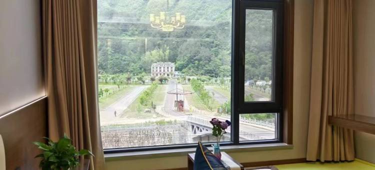 天堂寨和风庭民宿图片